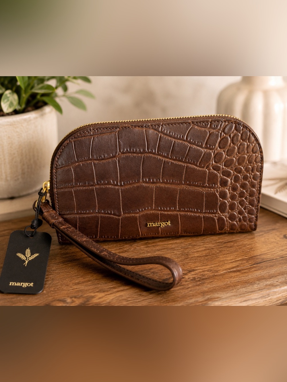 Margot Leather Luna Zip Wristlet Wallet Brown Croc Embossed Leather NWT